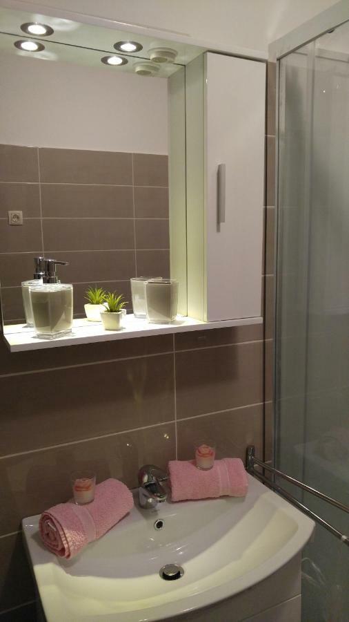 Apartmani Roberta Jurdani Екстериор снимка