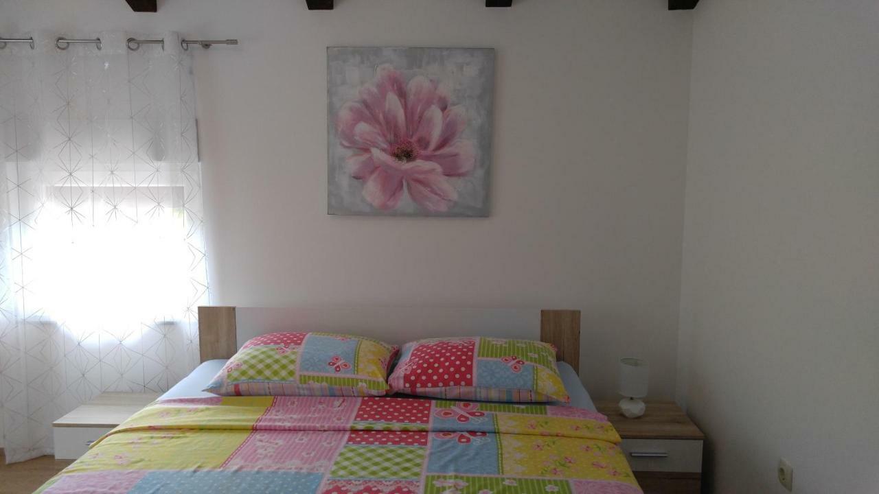 Apartmani Roberta Jurdani Екстериор снимка