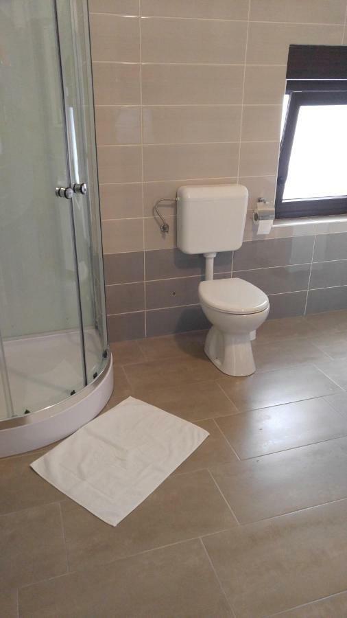 Apartmani Roberta Jurdani Екстериор снимка