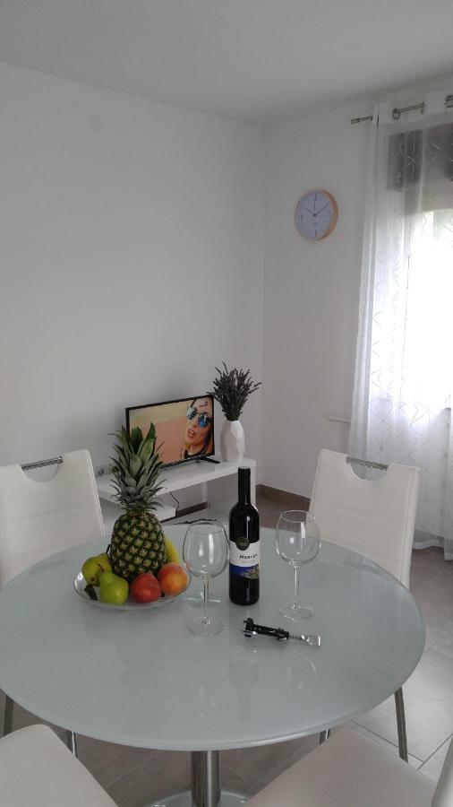 Apartmani Roberta Jurdani Екстериор снимка