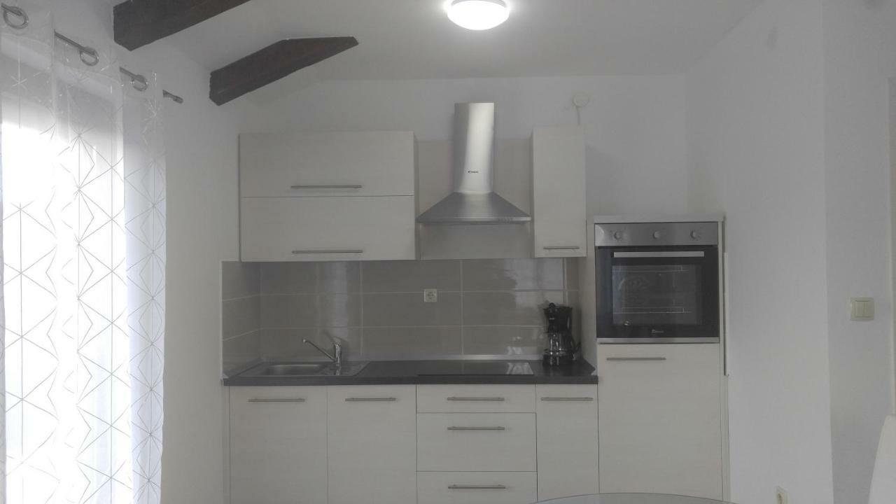 Apartmani Roberta Jurdani Екстериор снимка